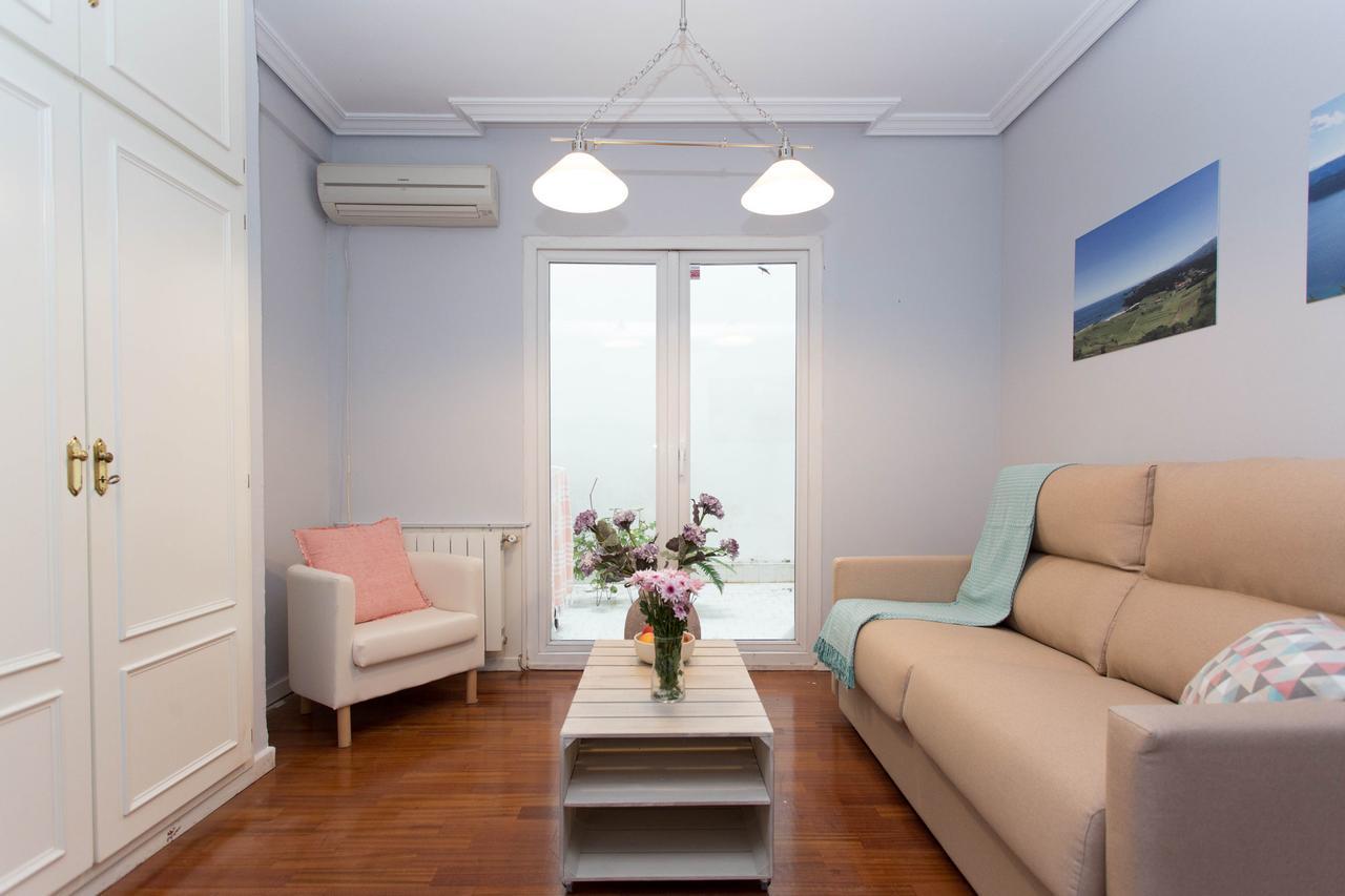 Svq Apartments - Patio Santa Cruz Севилья Экстерьер фото